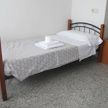 Residencia Universitaria Atilano Coco * Salamanca