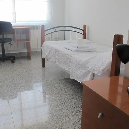 Residencia Universitaria Atilano Coco * Salamanca